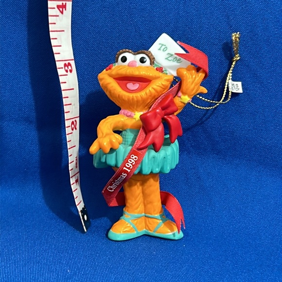 Grolier Sesame Street Zoe Dated - Picture 6 of 9
